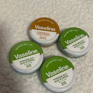 ‼️SOLD‼️4 Vaseline therapy Tin lip balms